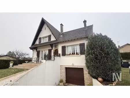 pavillon 6 pièces 120 m²