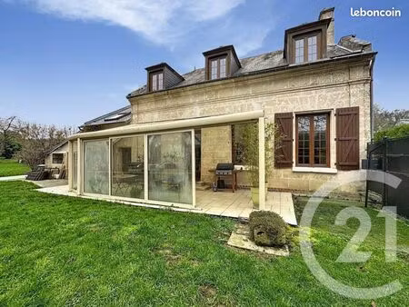 maison 5 pièces 165 m²