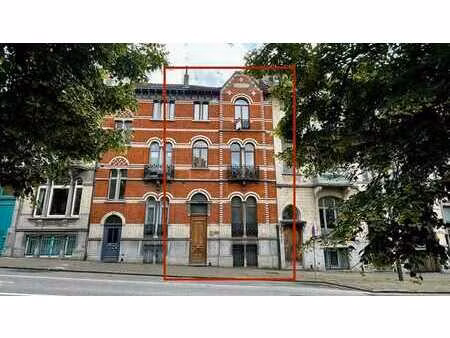 appartement 1 chambre meublé haut de st-gilles