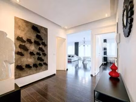 solbosch  appartement meublé avec terrasse au dernier étage