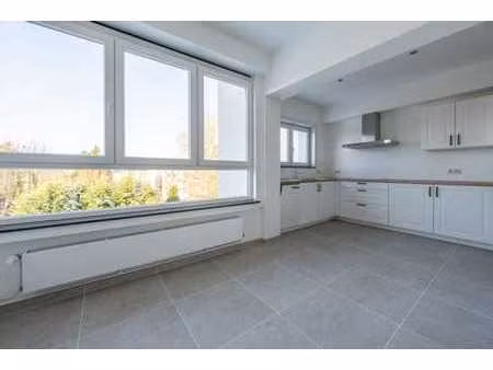 appartement neuf 3 ch 140m2 à stockel