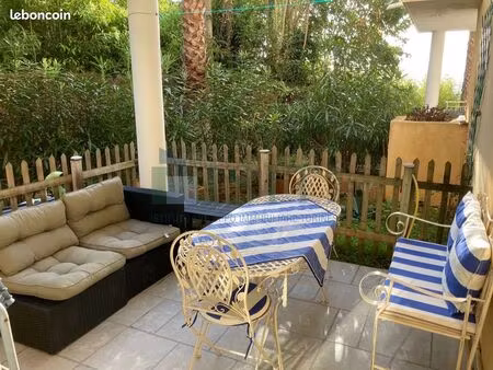 studio 1 pièce 25 m²