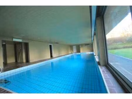 magnifique studio meublé ds immeuble avec piscine et sauna -