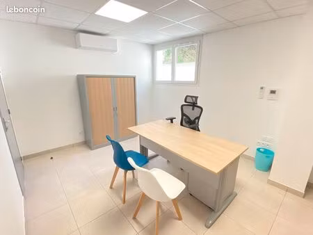 bureau a louer tout compris fibre edf mobilier