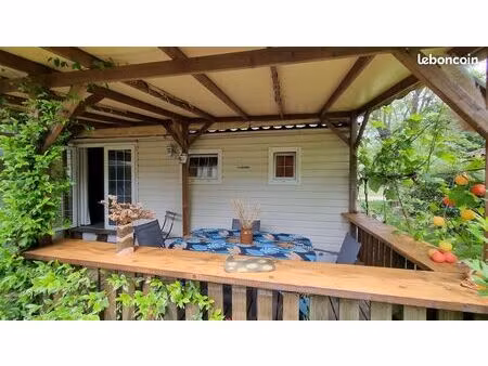 mobil-home en camping avec contrat d’emplacement