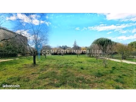 terrain 1009 m² vagnas