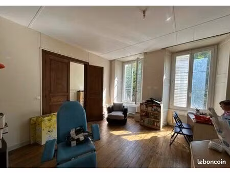 grand studio avec jardin hyper centre château thierry