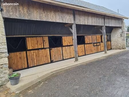 ecurie a louer