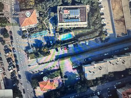 garage fermé dans résidence sécurisée