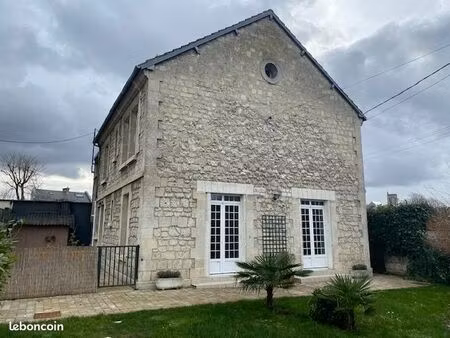 maison hypercentre soissons à louer