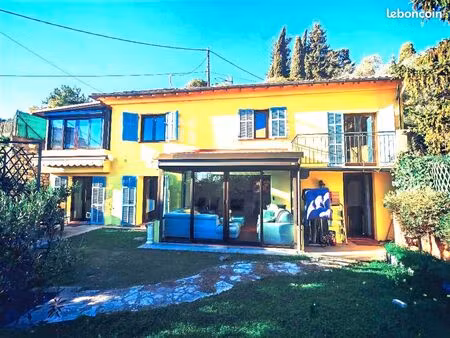 villa 5 pièces de 110m2