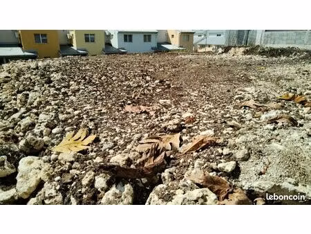 vends terrain à bâtir environ 500mz