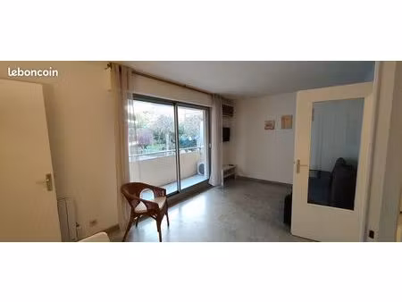 beau studio centre ville fonctionnel lumineux et tout confort