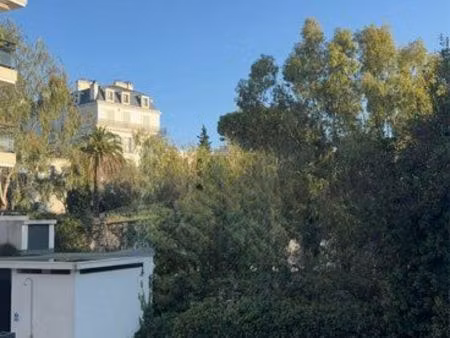 appartement cannes grand studio meublé 32m2