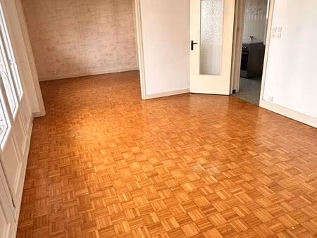 vente appartement 5 pièces 71 m² dijon (21000)