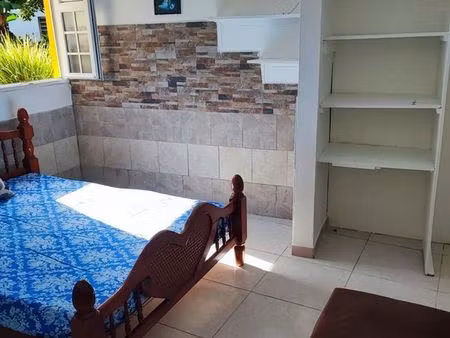 appartement t2 1 chambre – 26 m² – ravine acajou / rivière-pilote