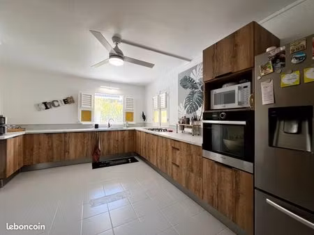 maison calme et rénovée a vendre