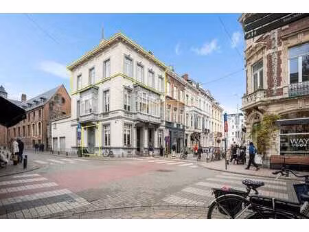 maison de maître exclusif avec ascenseur privé dans un empl