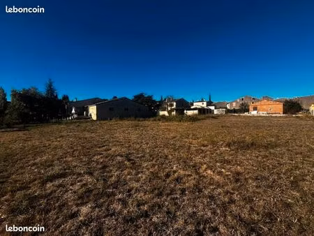 terrain à bâtir- 1400m2 - hors lotissement - escales