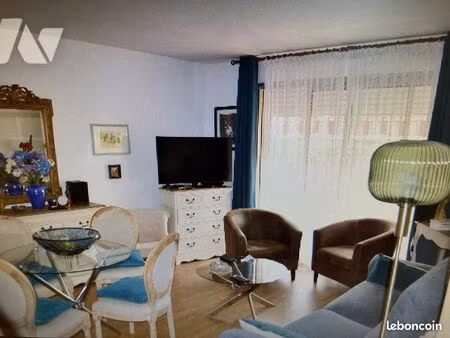 t2 vichy hyper centre