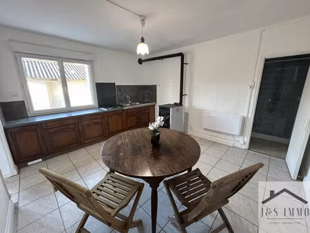 vente maison 4 pièces 66 m² terres-de-haute-charente (16270)