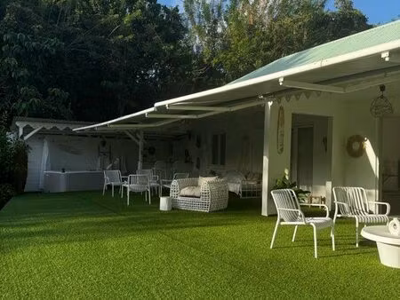 maison de charme avec grande terrasse-proche plage-limitrophe trinité