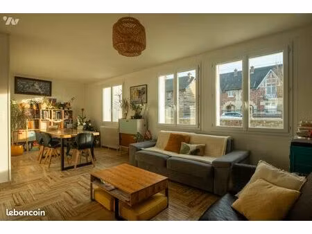 maison 6 pièces 97 m²