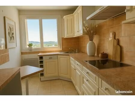 appartement t3 72m2 lumineux balcon toulon bon rencontre