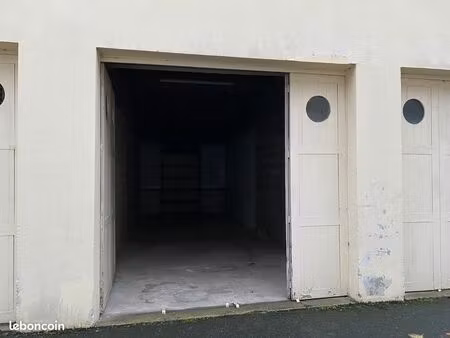 garage à louer