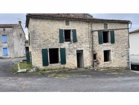 vente maison 3 pièces 100 m² saint-claud (16450)