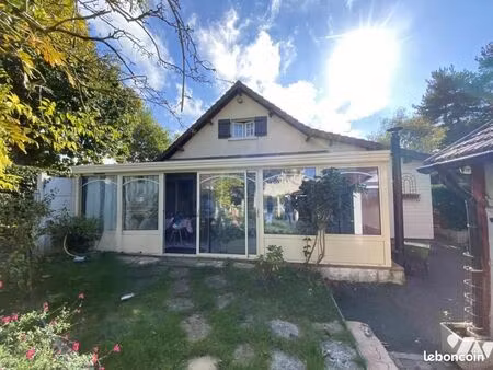 maison 4 pièces 130 m²