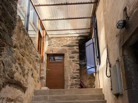 jolie petite maison de village