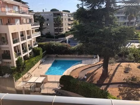 duplex 3p – dernier etage avec terrasse de 39 m2 - piscine