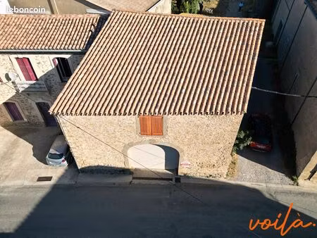 bâtiment 1 pièce 200 m²