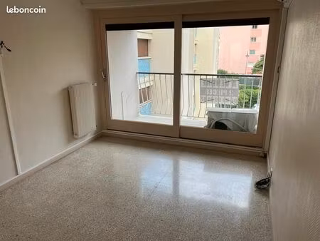 2 pièces proche gare et plage