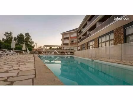 fonds de commerce  hotel 2600 m² baraqueville