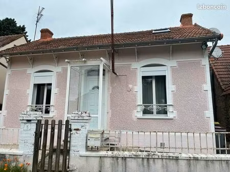 maison 3 pièces 53 m²