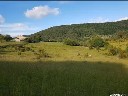 maison 43 m2 18 hectares