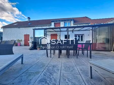 longère 12 pièces 285 m²