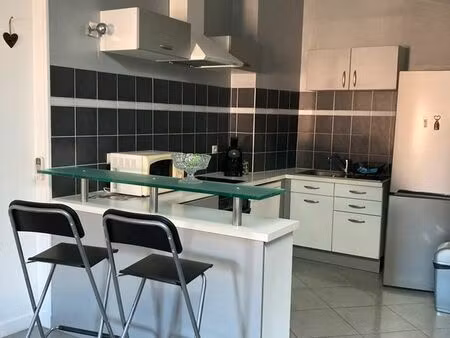 bel appartement 2 pièces 66 m²