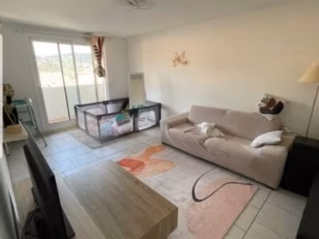 2 pièces 50m2 avec vue dégagée nice pasteur