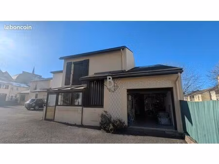 maison 5 pièces 115 m²