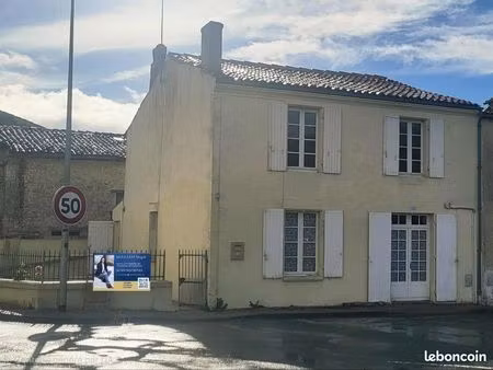 maison 6 pièces 110 m²