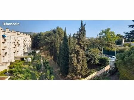 location t3 lumineux 1r février