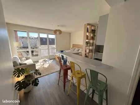 studio avec balcon la varenne - 1 min rer a