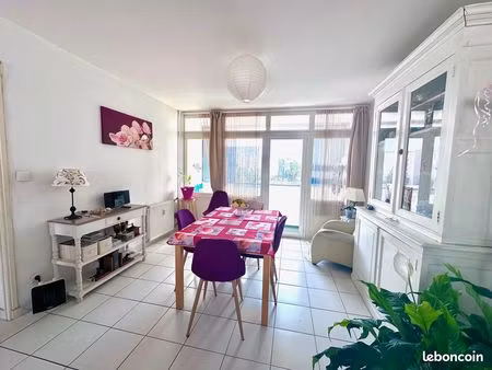 toulon a vendre -appartement t3 - secteur port-marchand - garage & cave - vendu loué