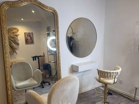local à louer esthétique/coiffure