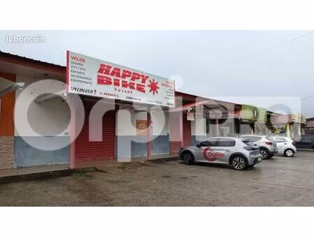 local commercial 150 m²