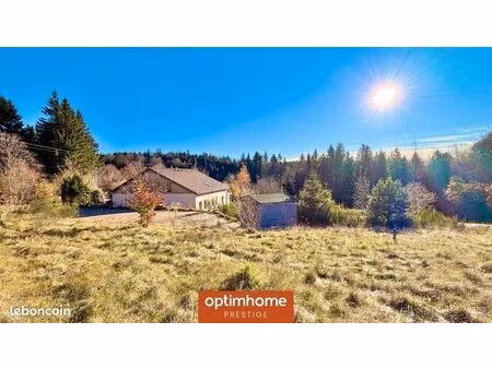 propriété 11 pièces 168 m²