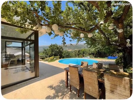 location villa meublée  vue exeptionnelle sainte victoire